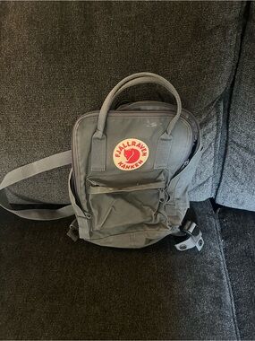 Fjallraven Kanken Mini Backpack Gray Slate Everyday Travel School Bag